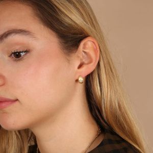 Petites créoles dorées et strass « Couronne »